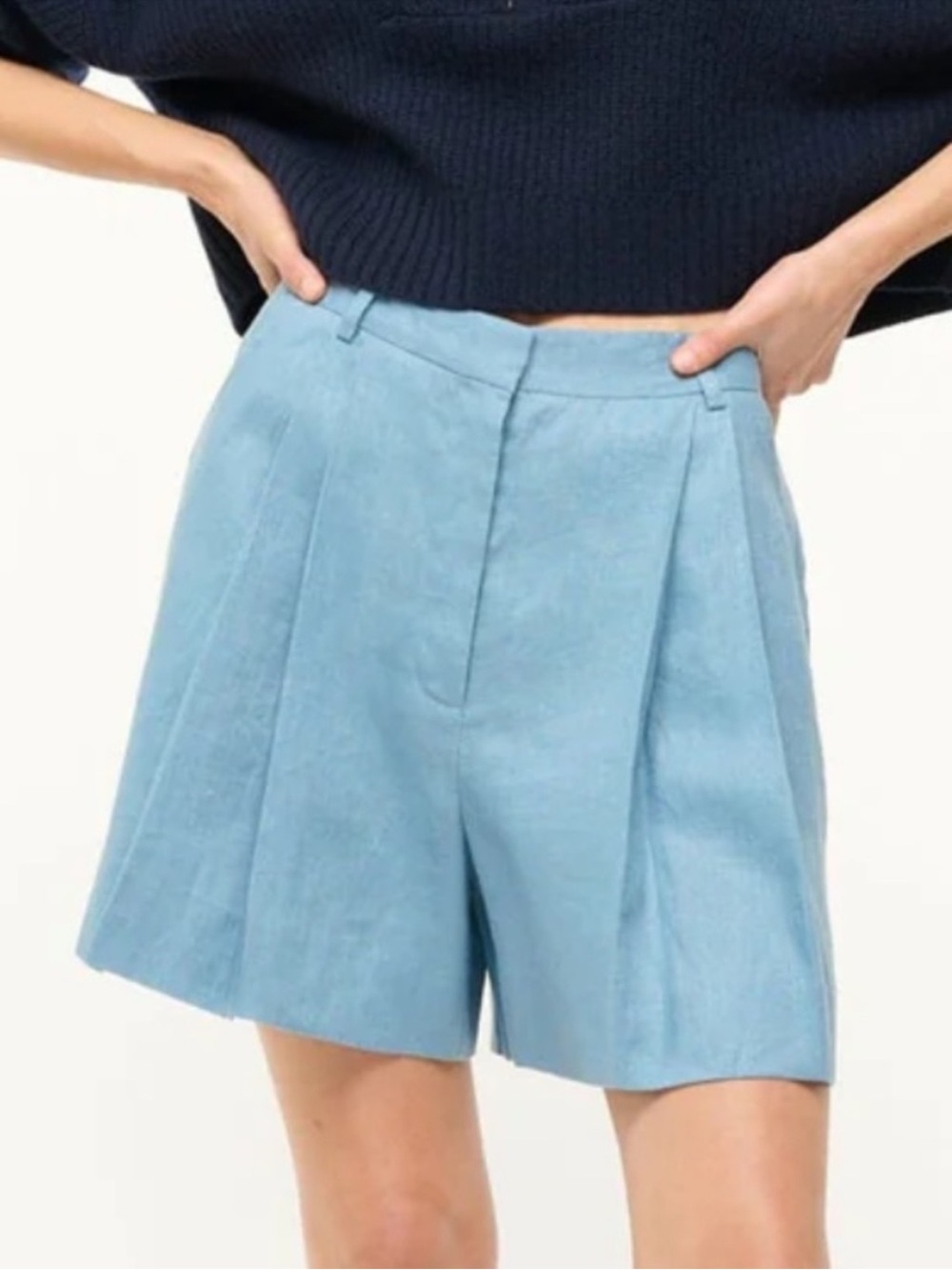NEW STAUD Cruz High Rise Waist Tailored Please Shorts.  100% Linen. Size 8